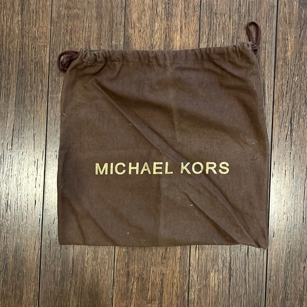 Michael Kors small dust bag for purse!